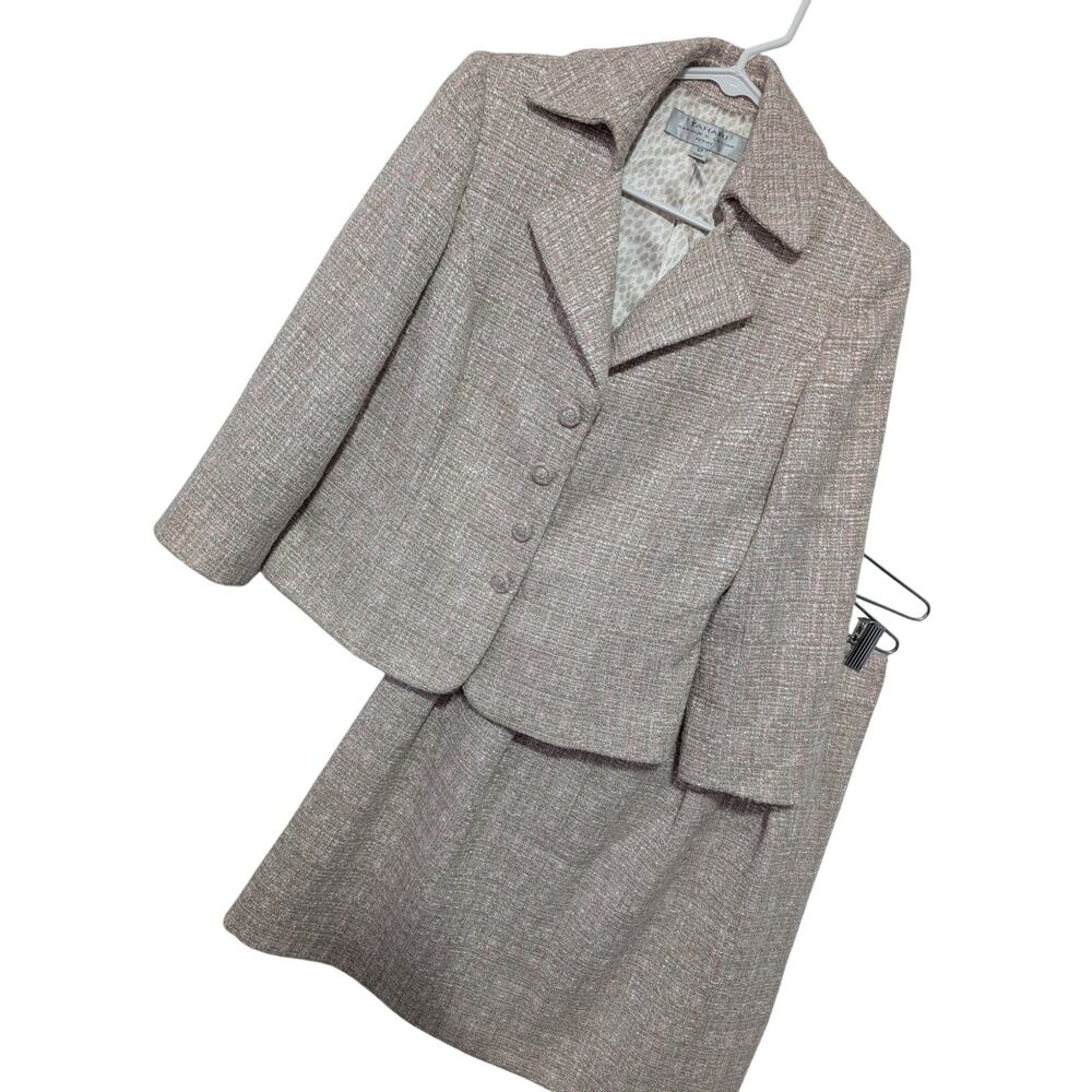TAHARI! STUNNING PINK, CREAM, BEIGE/TAN NUBBY 2 PC SKIRT & JACKET SUIT SET! 6P